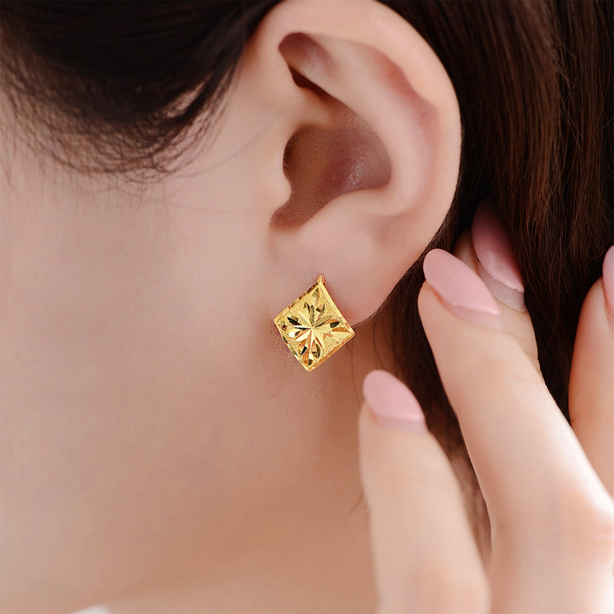 24K Gold Diamond‑Shape Clip‑On Hook Earrings