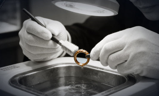 Why Does Solid Gold Jewelry Discolor How to Fix It