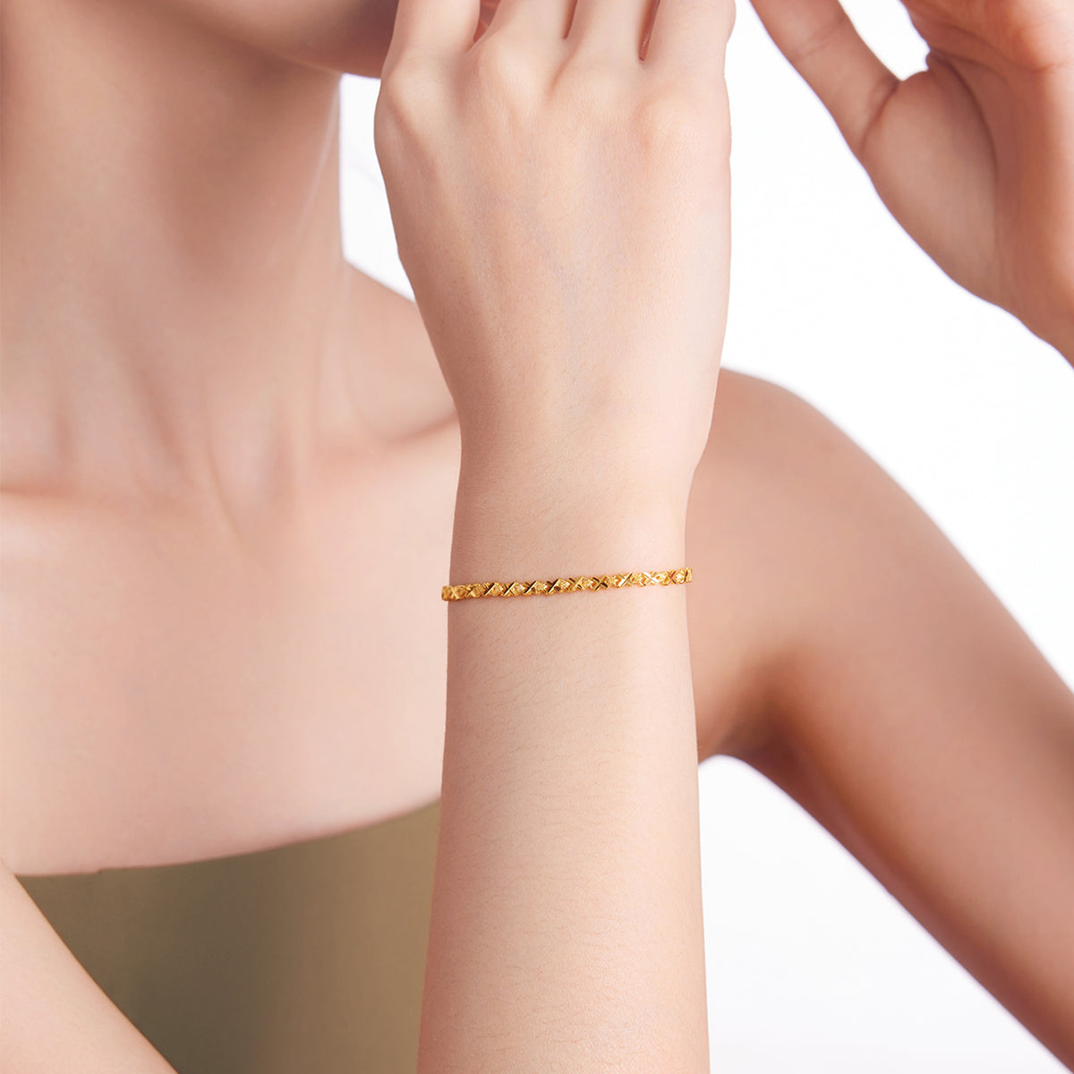 24K Solid‑Gold X‑Link Chain Bracelet