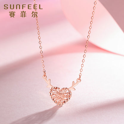 SUNFEEL's 18K Gold "One Deer, One You" Pendant Necklace with Red Gold Heart: A Thoughtful Gift for Your Beloved