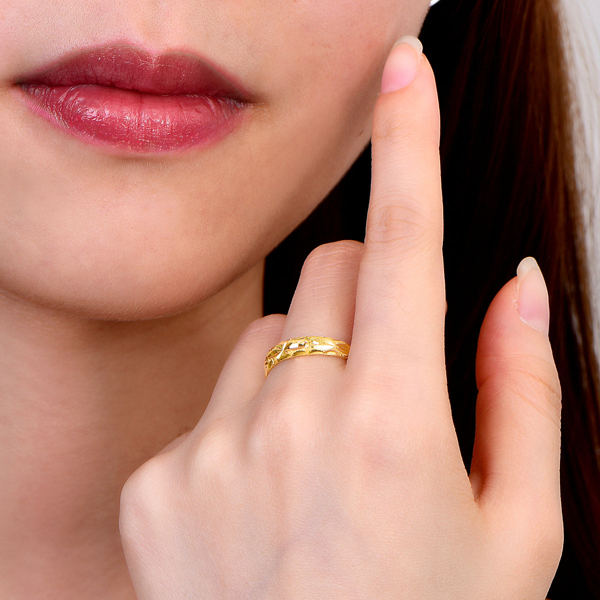 24K Gold Star‑Cut Textured Adjustable Band Ring