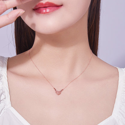 SUNFEEL's 18K Gold "One Deer, One You" Pendant Necklace with Red Gold Heart: A Thoughtful Gift for Your Beloved